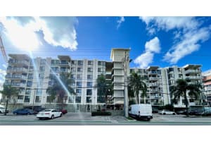 9800 W Bay Harbor Dr 404, Bay Harbor Islands