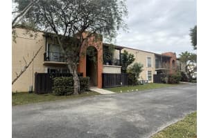 10822 N Kendall Dr S23, Miami
