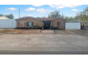 2930 Nw 87th Ter, Miami