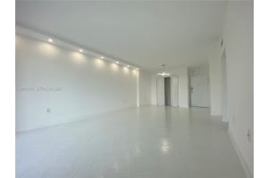 400 Kings Point Dr 929, Sunny Isles Beach