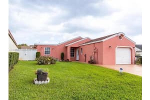 2421 Sw 84th Ter, Miramar