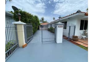 1530 Sw 23rd St 1530, Miami