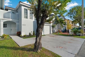 8725 Sw 158th Pl, Miami 8725 Sw 158th Pl, Miami