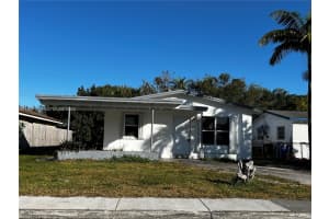 2837 Nw 8th St -, Fort Lauderdale