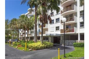 210 Seaview Dr 607, Key Biscayne