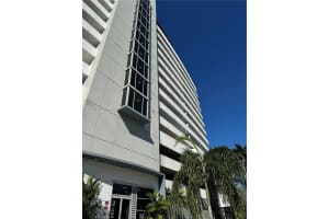 36 Nw 6th Ave 1106, Miami