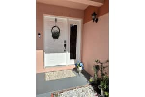 20810 San Simeon Way 109, Miami