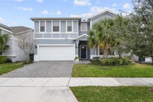 2321 Luxor Drive, KISSIMMEE
