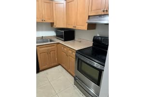 5221 Geneva Way 302, Doral 5221 Geneva Way 302, Doral