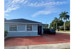 14690 Sw 49 St, Miami