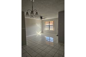 10037 Winding Lake Rd 204, Sunrise