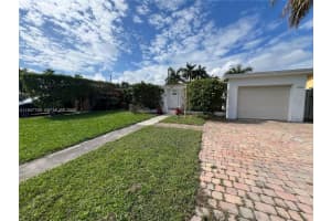 2104 N 14th Ct, Hollywood