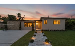 141 Ne 122nd St, North Miami