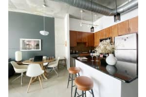 2001 Biscayne Blvd 2306, Miami