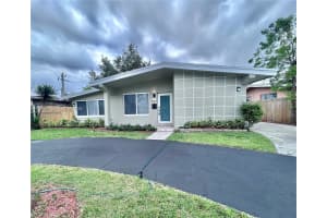 580 Ne 177th St 0, North Miami Beach