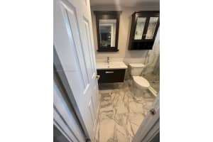 9440 Fontainebleau Blvd 213, Miami