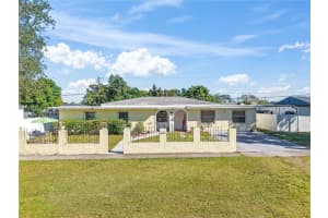 14421 Harrison St, Miami