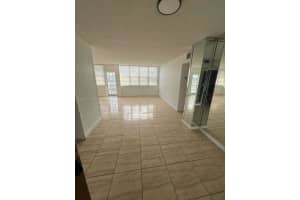 2025 Ne 164th St 303, North Miami Beach