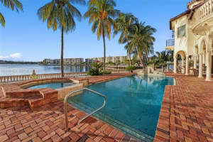 3283 Ne 171st St, North Miami Beach