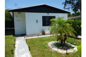 4611 Sw 19th St 1, West Park