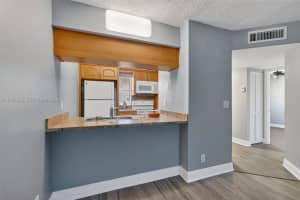 908 Twin Lakes Dr 8-c, Coral Springs 908 Twin Lakes Dr 8-c, Coral Springs