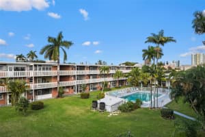 141 Ne 10th Avenue 26c, Hallandale Beach