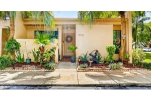 9770 Nw 15th St 293, Pembroke Pines