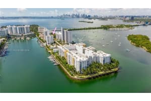 7933 West Dr 1026, North Bay Village