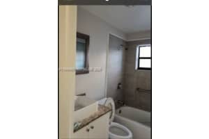 2901 Nw 7 Ct 2901, Fort Lauderdale