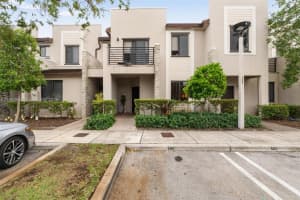 582 Ne 207th St, Miami 582 Ne 207th St, Miami