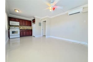 2901 Middle River Dr 7, Fort Lauderdale