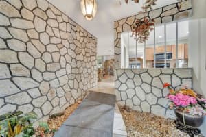 244 Nw 43rd St, Miami 244 Nw 43rd St, Miami