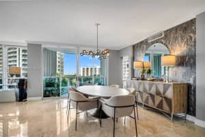 21150 Point Pl 702, Aventura