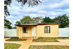 832 Nw 16th Ter, Fort Lauderdale