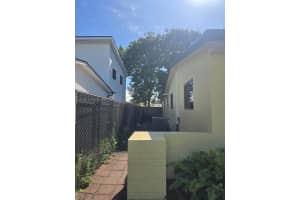 1220 Nw 180th Ter 1220, Miami Gardens 1220 Nw 180th Ter 1220, Miami Gardens