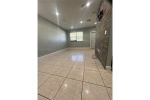 603 Nw 97th St 603, Miami