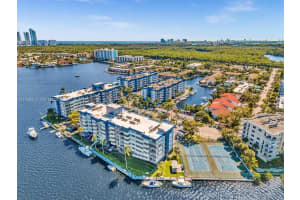 16565 Ne 26th Ave 4e, North Miami Beach