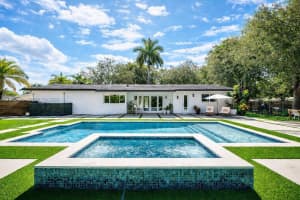 7601 Sw 165th Ter, Palmetto Bay