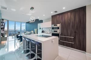 851 Ne 1st Ave 4108, Miami