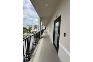 4636 Nw 84th Ave 32, Doral