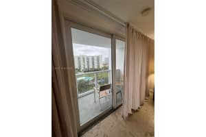 19201 Collins Ave 831, Sunny Isles Beach