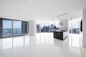 300 Biscayne Boulevard Way 4507w, Miami