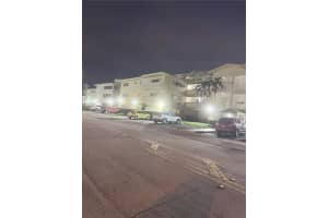 11930 Ne 19th Dr 28, North Miami