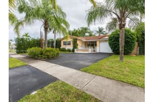 5524 Garfield St, Hollywood