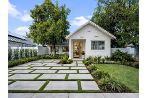 11075 Sw 221st Ter, Miami