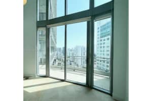 690 Sw 1st Ct 2134, Miami 690 Sw 1st Ct 2134, Miami