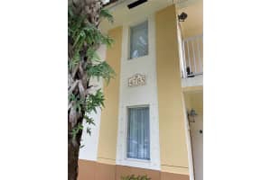 4785 Sw 62nd Ave 101, Davie 4785 Sw 62nd Ave 101, Davie