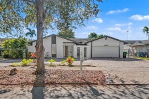 13830 Sw 104th Terrace, Miami 13830 Sw 104th Terrace, Miami