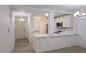 370 Nw 76th Ave 204, Margate