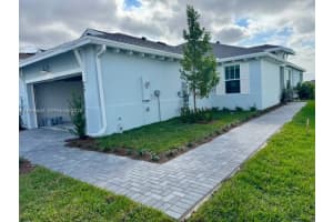 19488 Whispering Creek Rd, Loxahatchee